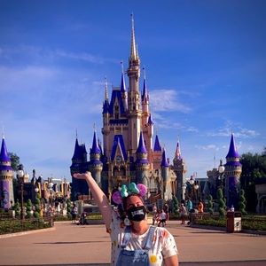 Minnie Mouse Main Attraction Ears: Small World